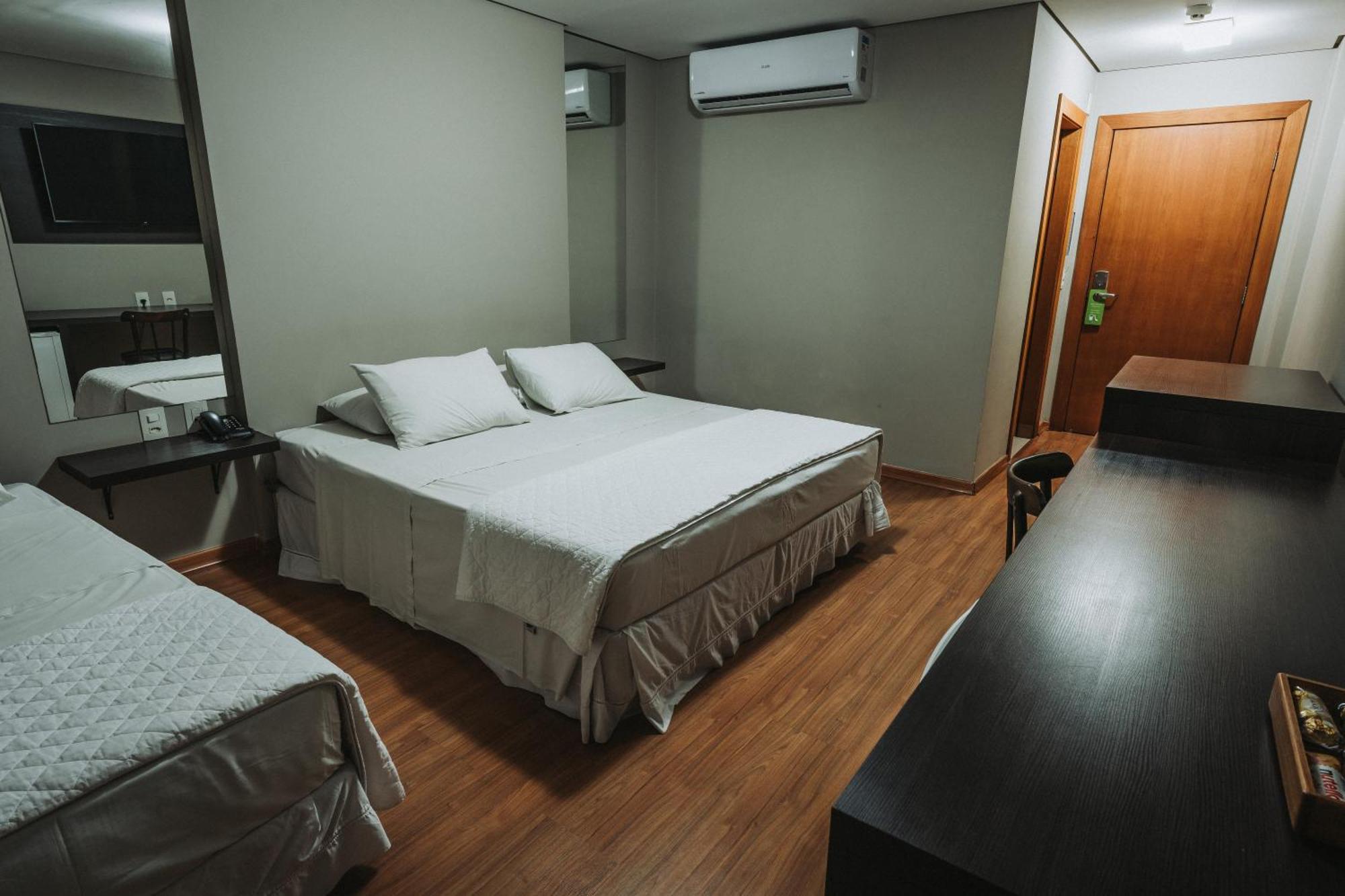 Catuai Hotel Cacoal Luaran gambar