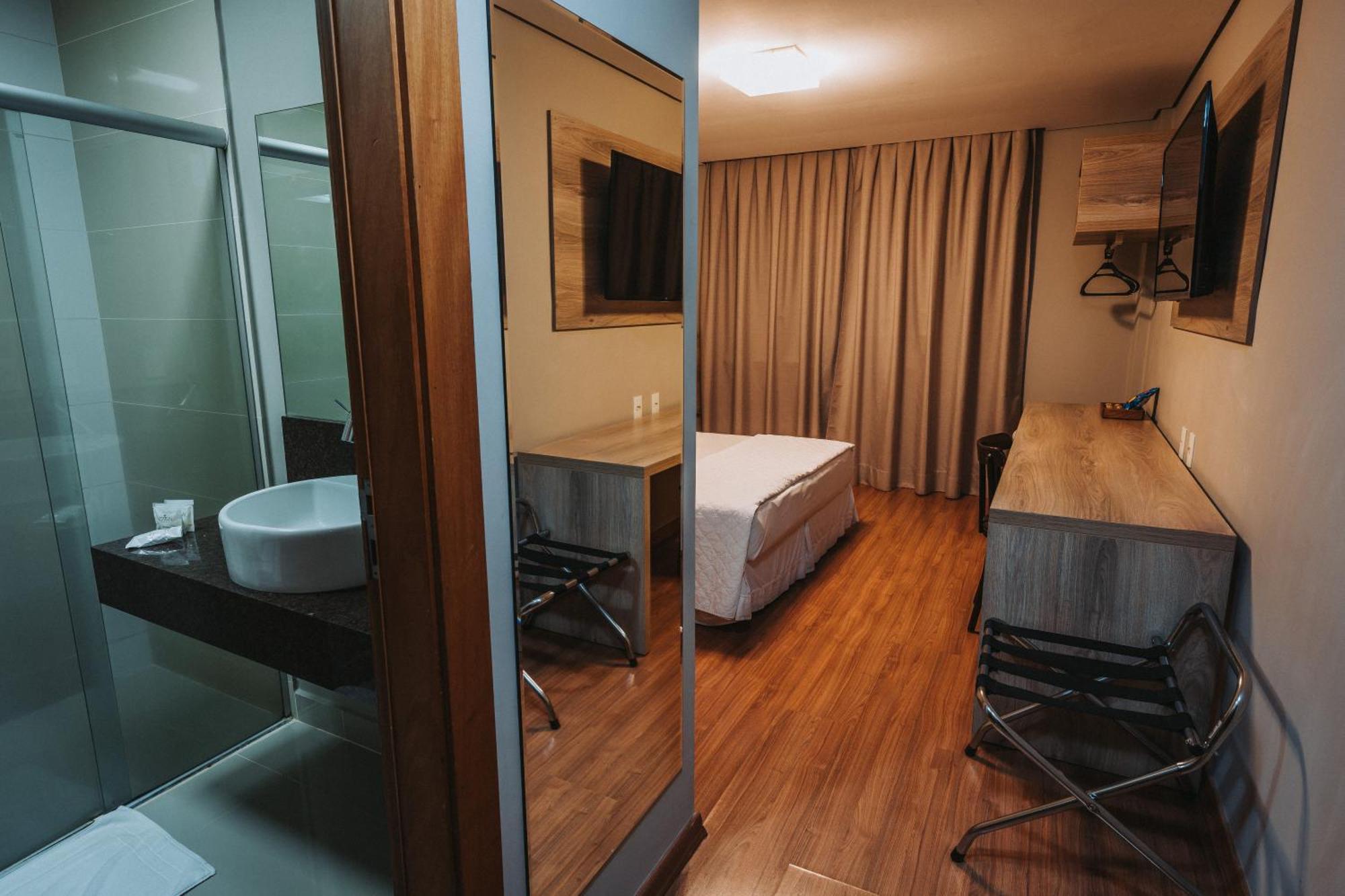 Catuai Hotel Cacoal Luaran gambar