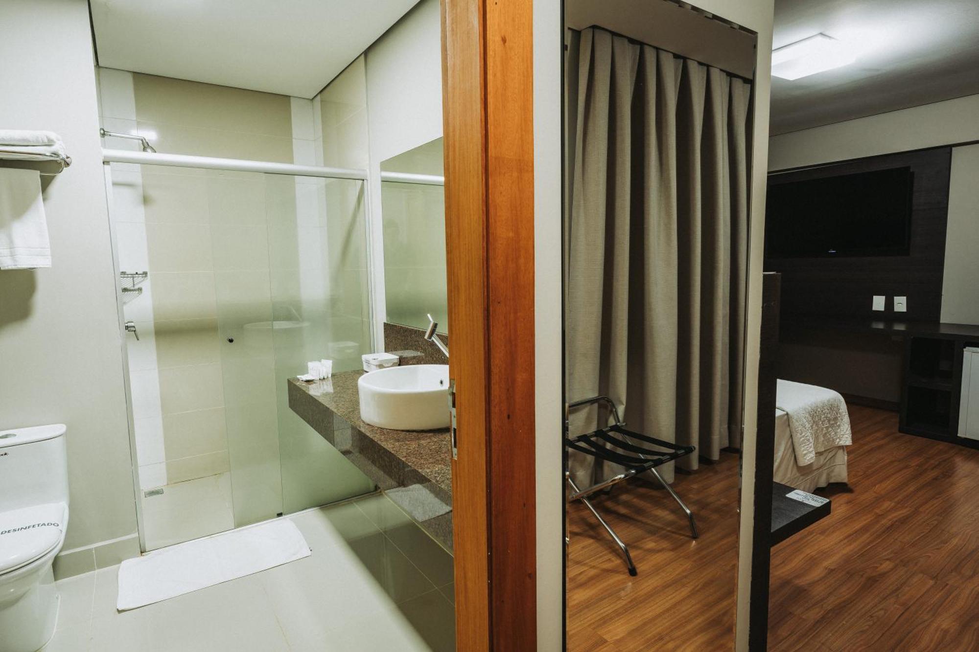 Catuai Hotel Cacoal Luaran gambar