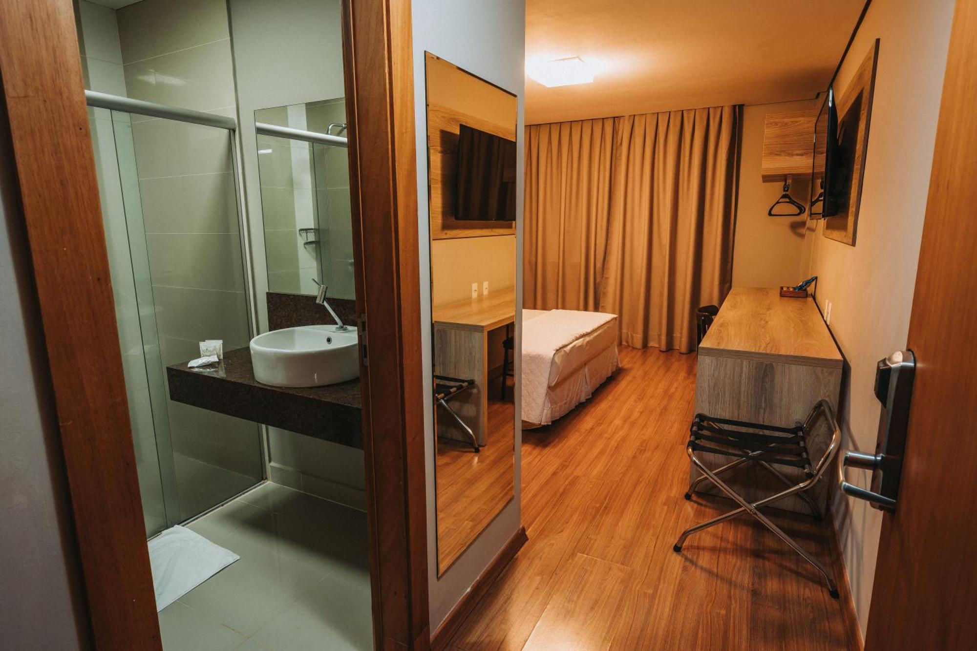 Catuai Hotel Cacoal Luaran gambar
