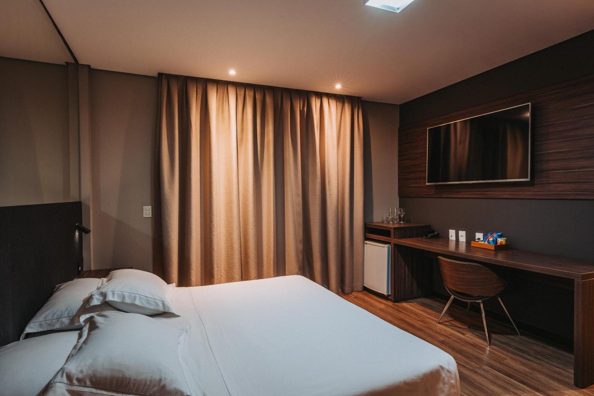 Catuai Hotel Cacoal Luaran gambar